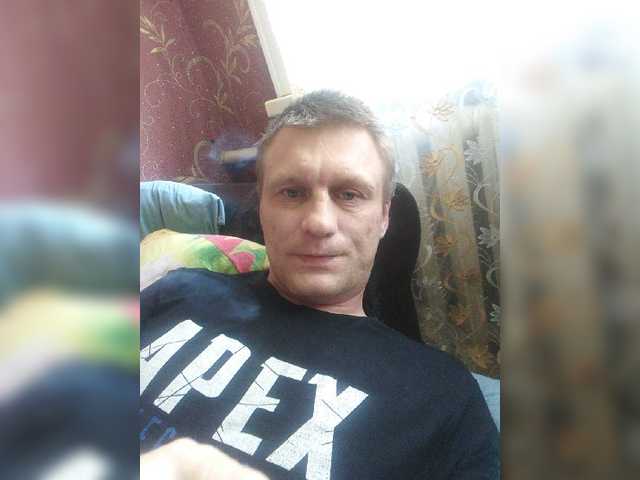 Live sex webcam photo for Dmitri43 #275572342