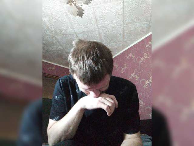 Live sex webcam photo for Dmitri43 #276937916