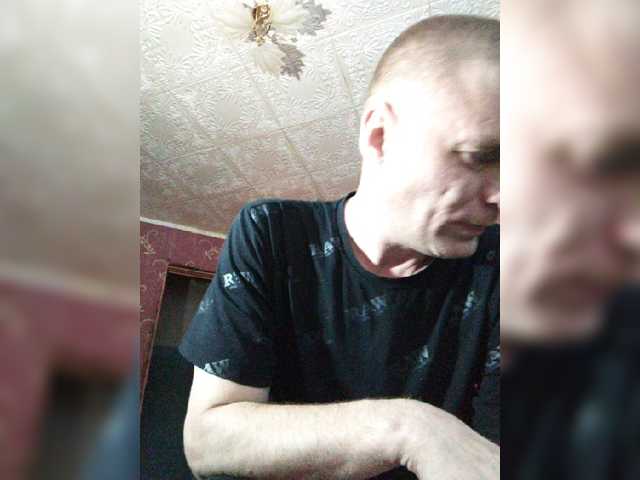 Live sex webcam photo for Dmitri43 #277025310