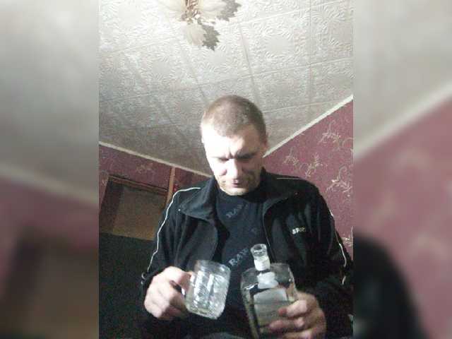 Live sex webcam photo for Dmitri43 #277102171