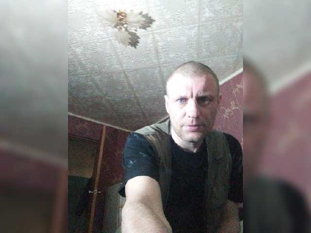 Live sex webcam photo for Dmitri43 #277838354