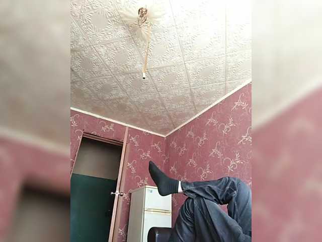 Live sex webcam photo for Dmitri43 #278285665