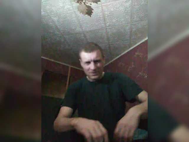 Live sex webcam photo for Dmitri43 #290369649