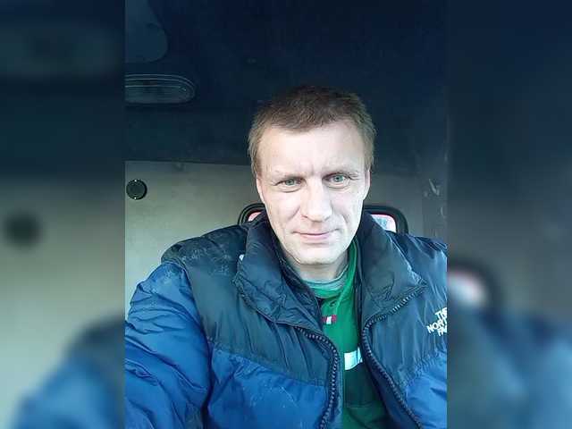 Live sex webcam photo for Dmitri43 #292093989