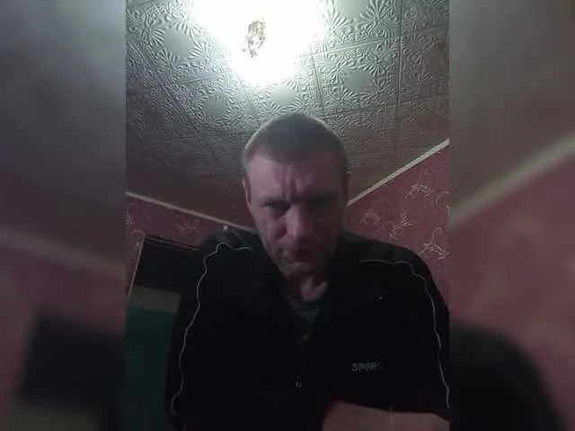 Live sex webcam photo for Dmitri43 #292244684