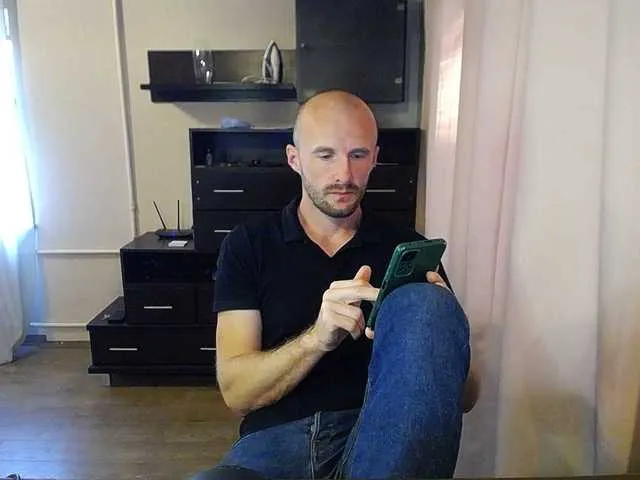 Live sex webcam photo for DoctorRamsey #276506320