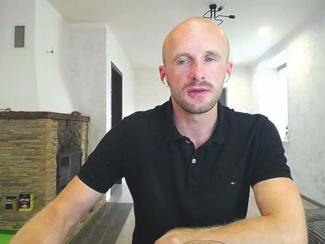 Live sex webcam photo for DoctorRamsey #278009664