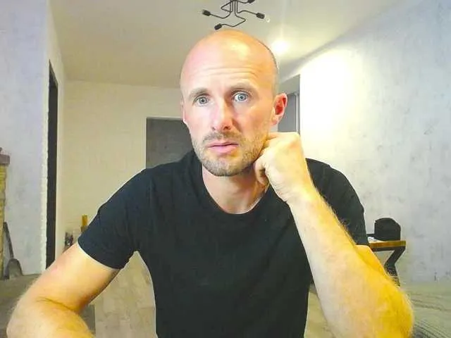 Live sex webcam photo for DoctorRamsey #291596667