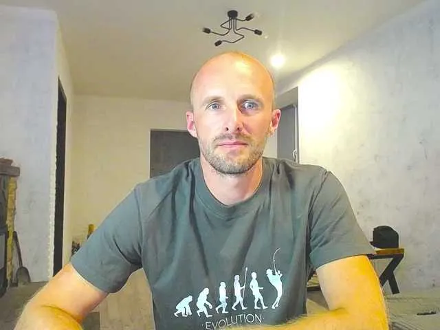 Live sex webcam photo for DoctorRamsey #291610679