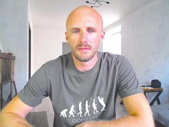 Live sex webcam photo for DoctorRamsey #291633400