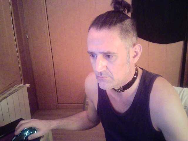 Live sex webcam photo for Doggysx #276756401