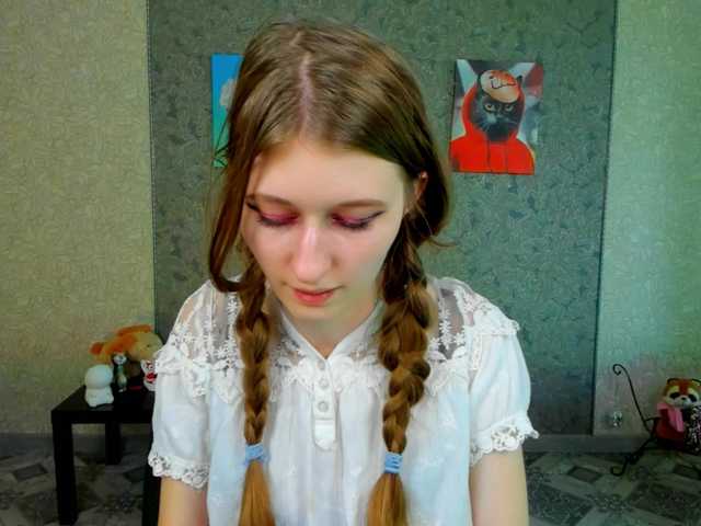 Live sex webcam photo for DolceCat #275761956