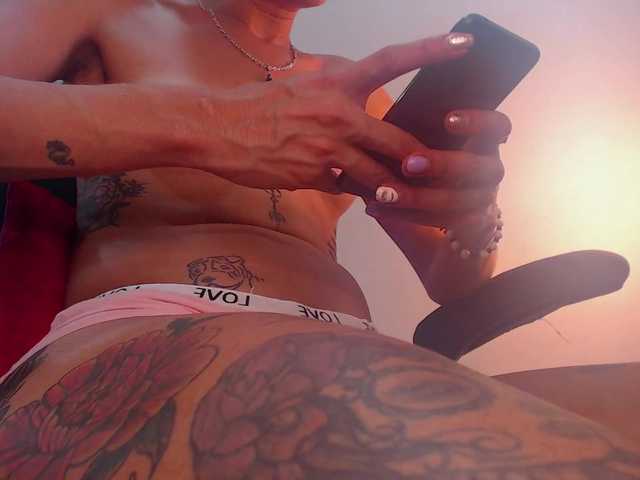 Live sex webcam photo for DolceHotXX #278253920