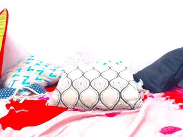 Live sex webcam photo for DolcePinkPuss #272430940