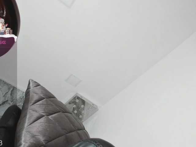 Live sex webcam photo for Doll-Geisha #277013467