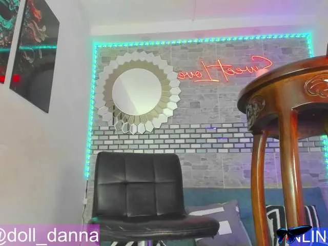 Live sex webcam photo for Doll-Luciana #278256015
