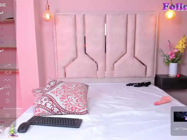 Live sex webcam photo for DollyBrownc #277012168