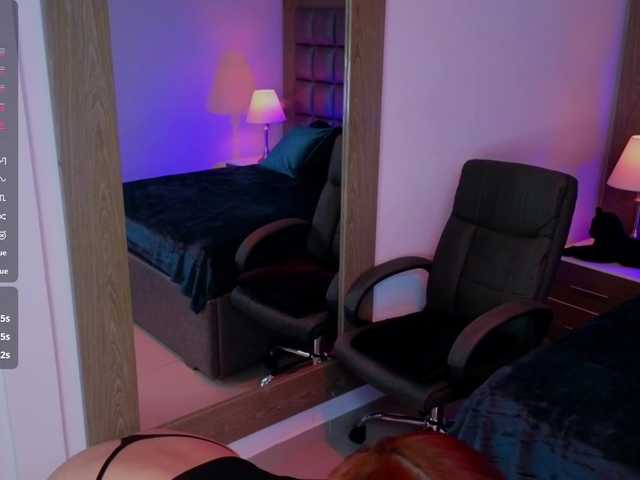 Live sex webcam photo for DollyConnor #292265317