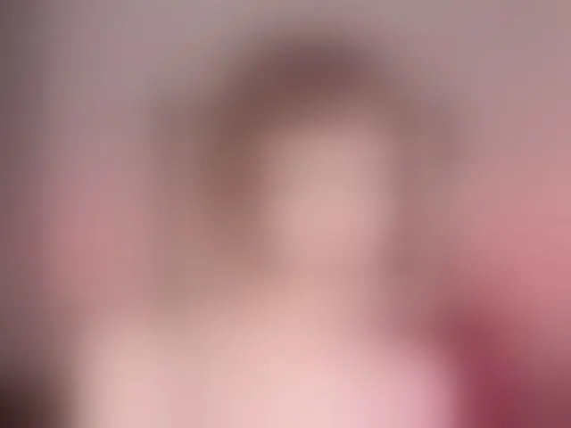 Live sex webcam photo for DollyConnor #294199392