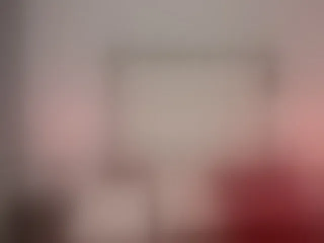 Live sex webcam photo for DollyConnor #294311921