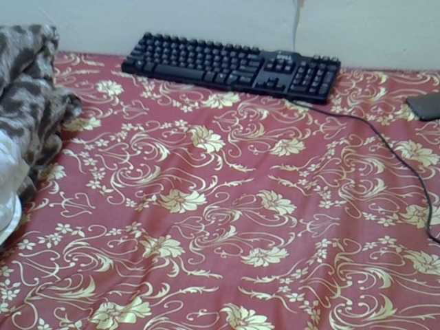 Live sex webcam photo for DollyJoy11 #276510946