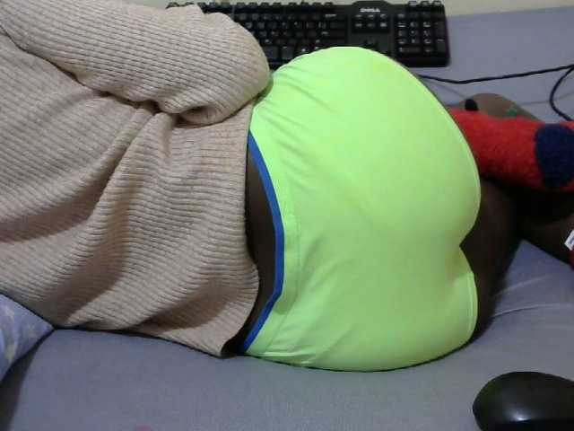 Live sex webcam photo for DollyJoy11 #276783529