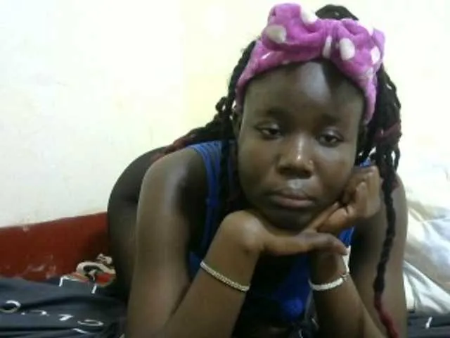 Live sex webcam photo for Dollycum #289781437