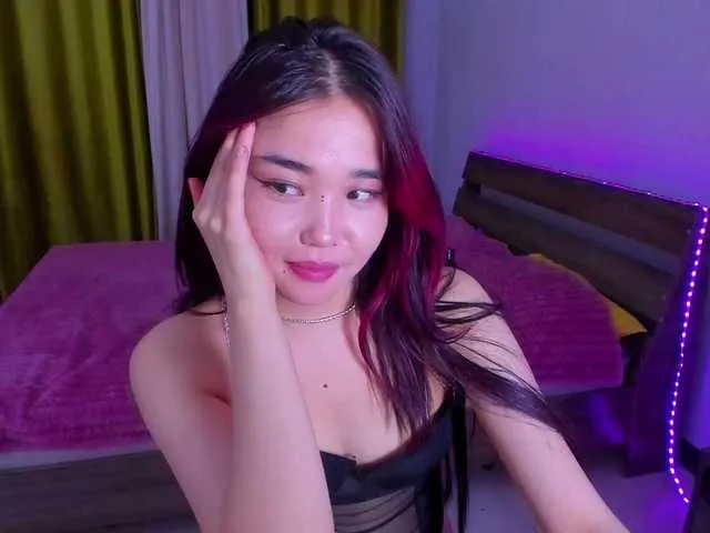 Live sex webcam photo for Dollyiaa #291301994