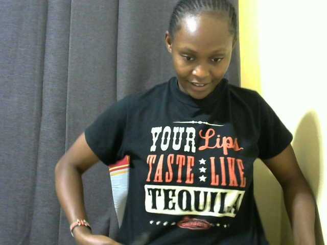 Live sex webcam photo for Dollykali #276825501