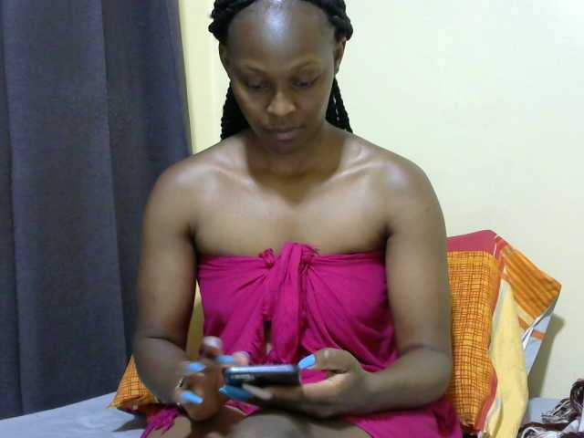 Live sex webcam photo for Dollykali #277025880