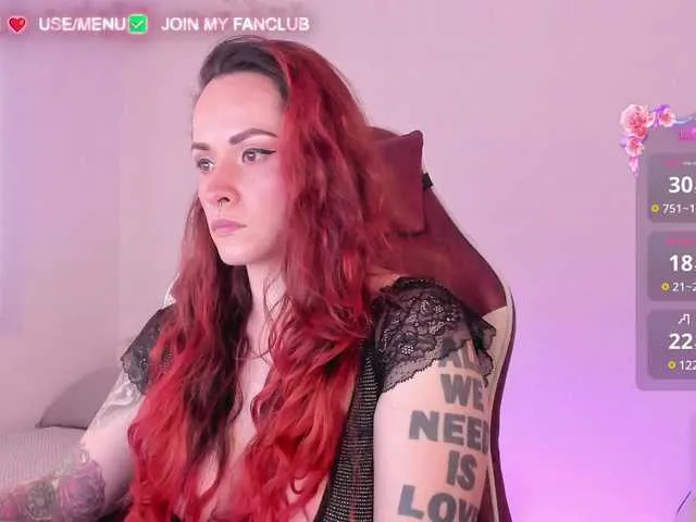Live sex webcam photo for DominaDeivis #290895627