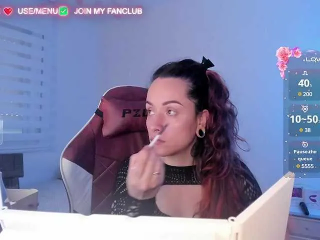 Live sex webcam photo for DominaDeivis #291109956