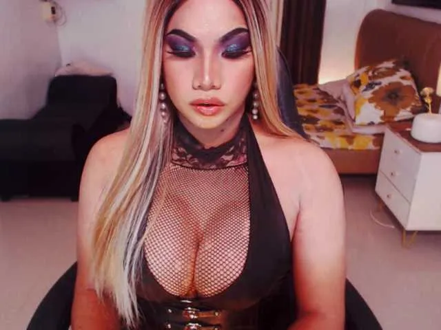 Live sex webcam photo for DominaMystica #274663764