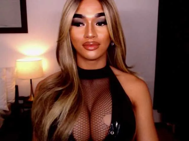 Live sex webcam photo for DominantLatina #291672498