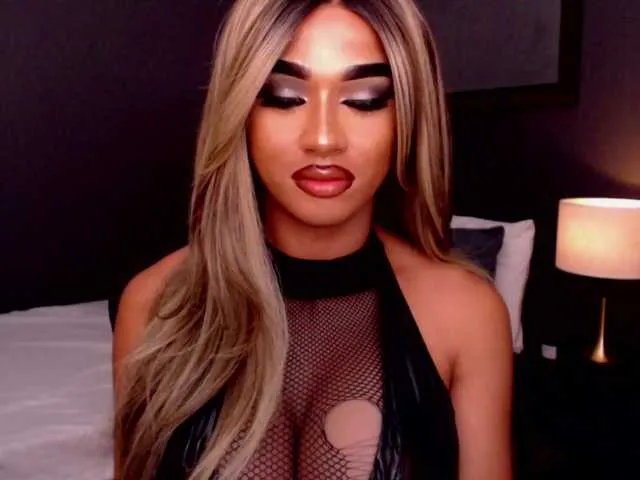 Live sex webcam photo for DominantLatina #292154647