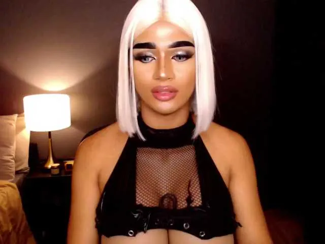 Live sex webcam photo for DominantLatina #292582309