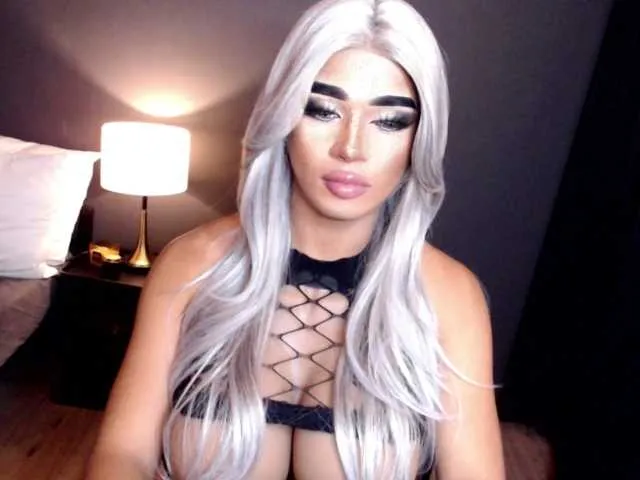 Live sex webcam photo for DominantLatina #293160440