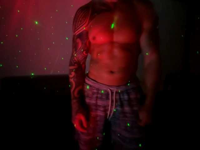 Live sex webcam photo for DominantPro #276933770