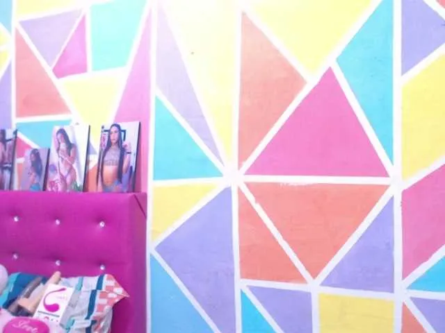 Live sex webcam photo for Dominaxxlatii #274427893