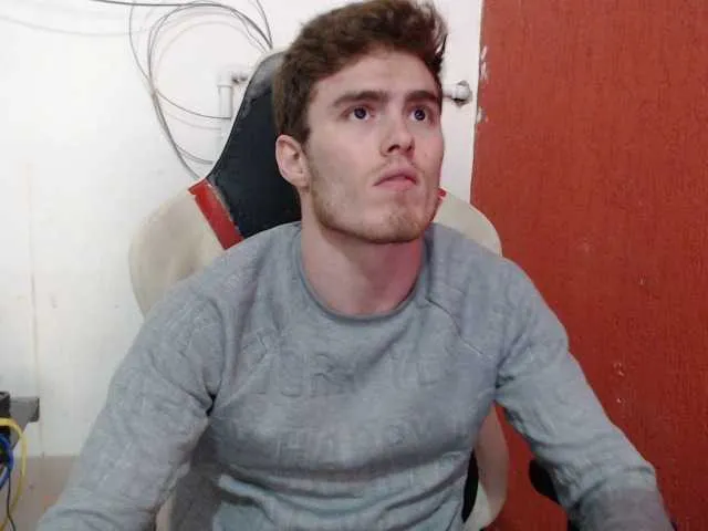 Live sex webcam photo for DonCarrasco #275526629