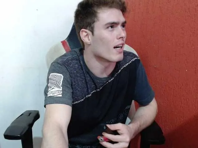 Live sex webcam photo for DonCarrasco #275607326