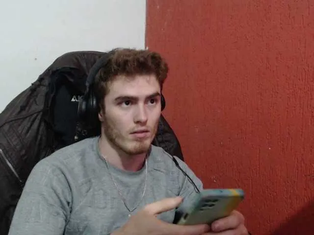 Live sex webcam photo for DonCarrasco #275793872