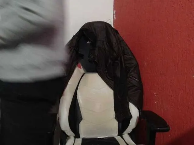 Live sex webcam photo for DonCarrasco #275815638