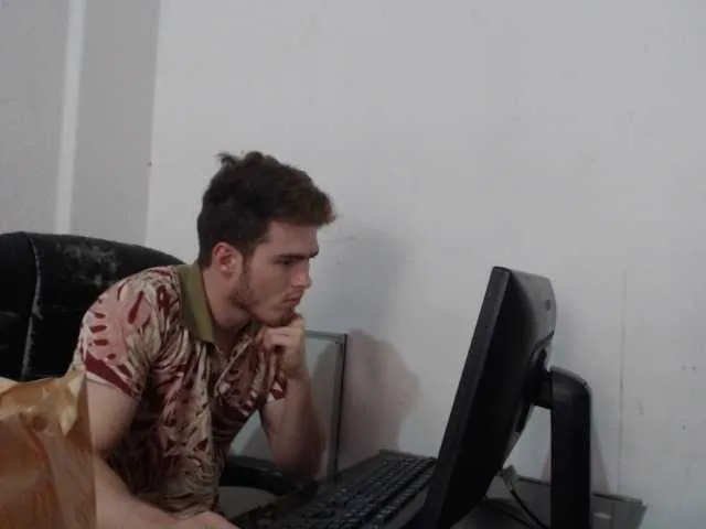 Live sex webcam photo for DonCarrasco #276185750