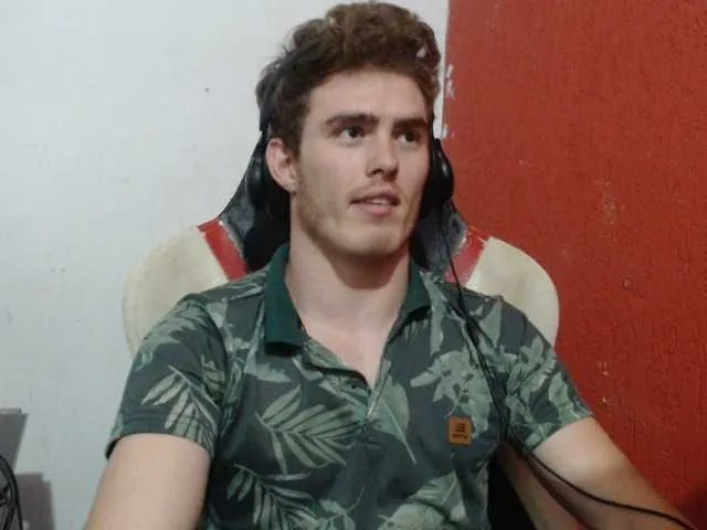 Live sex webcam photo for DonCarrasco #276389505