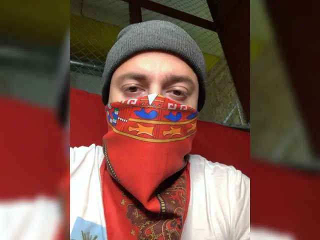 Live sex webcam photo for DonDanielchik #275658892