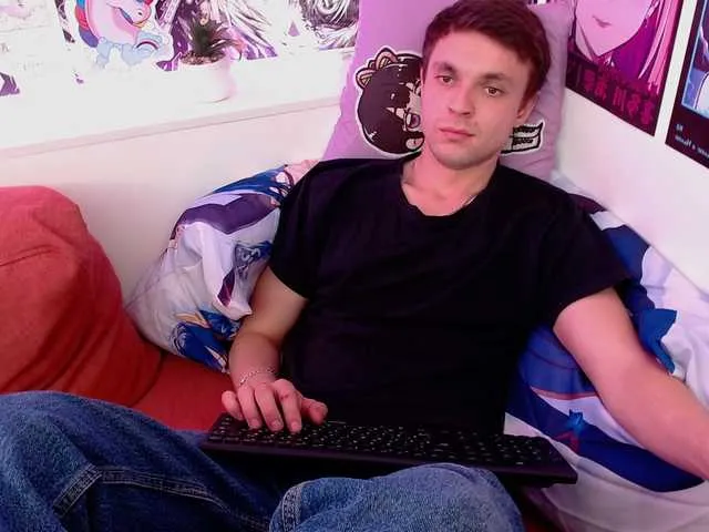 Live sex webcam photo for DonLear #275527020