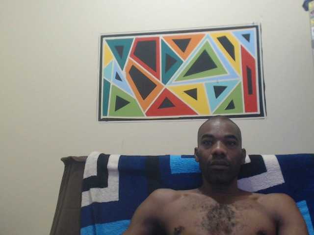 Live sex webcam photo for DonVictorx #275982629