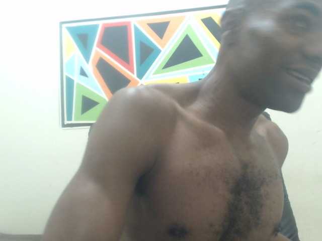 Live sex webcam photo for DonVictorx #276788662