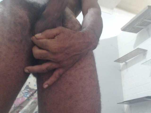 Live sex webcam photo for DonVictorx #278115067